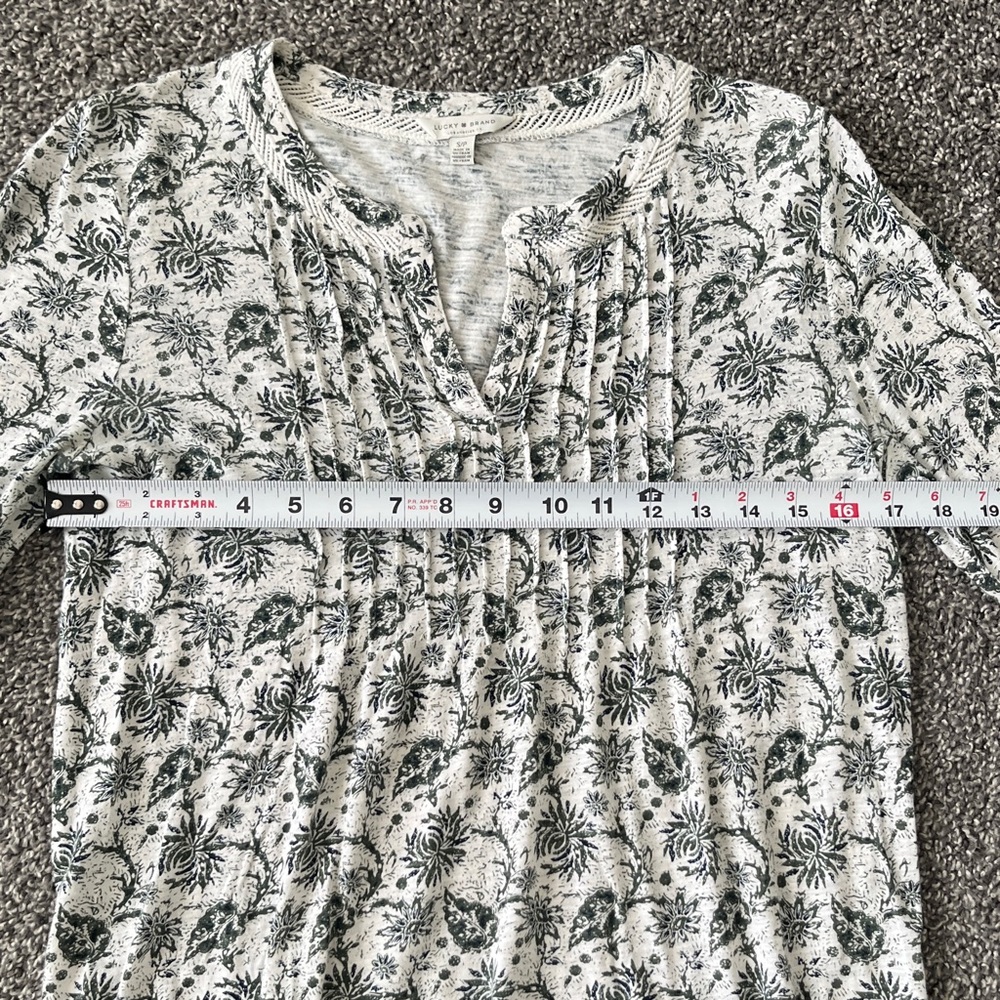 Lucky Brand Green & Cream Floral Split-Neck Tunic Size S - Picture 5 of 8
